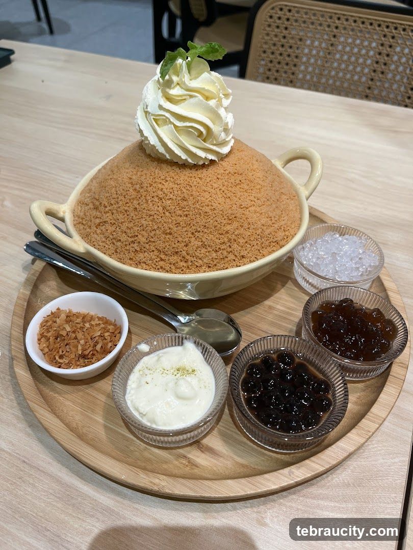 Bowl of shaved ice dessert with toppings