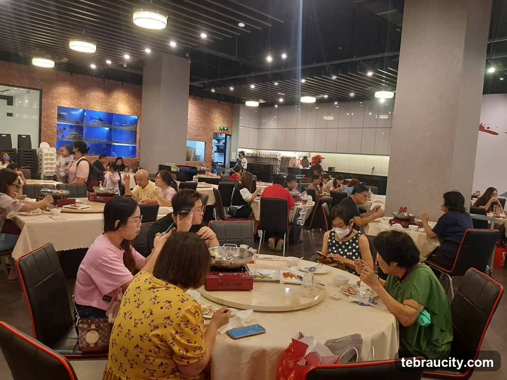 Diners at a Restaurant
