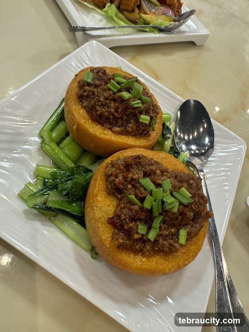 Stuffed Buns with Minced Meat and Greens