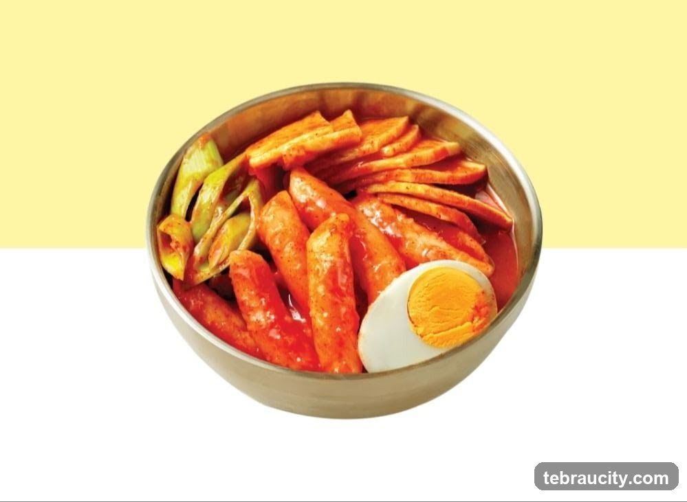 Tteokbokki with Egg and Scallions
