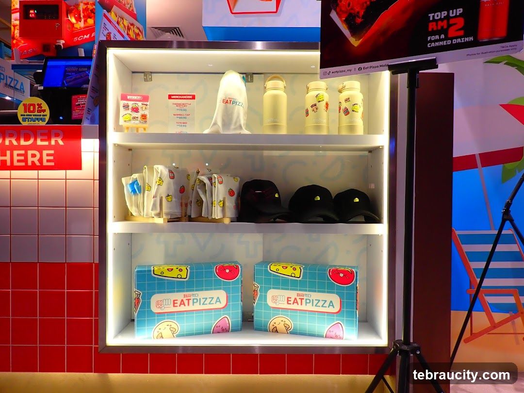 Eat Pizza Merchandise Display