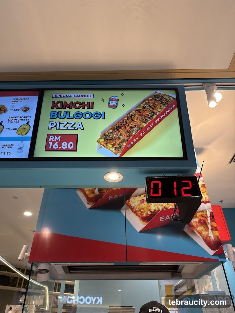 Kimchi Bulgogi Pizza