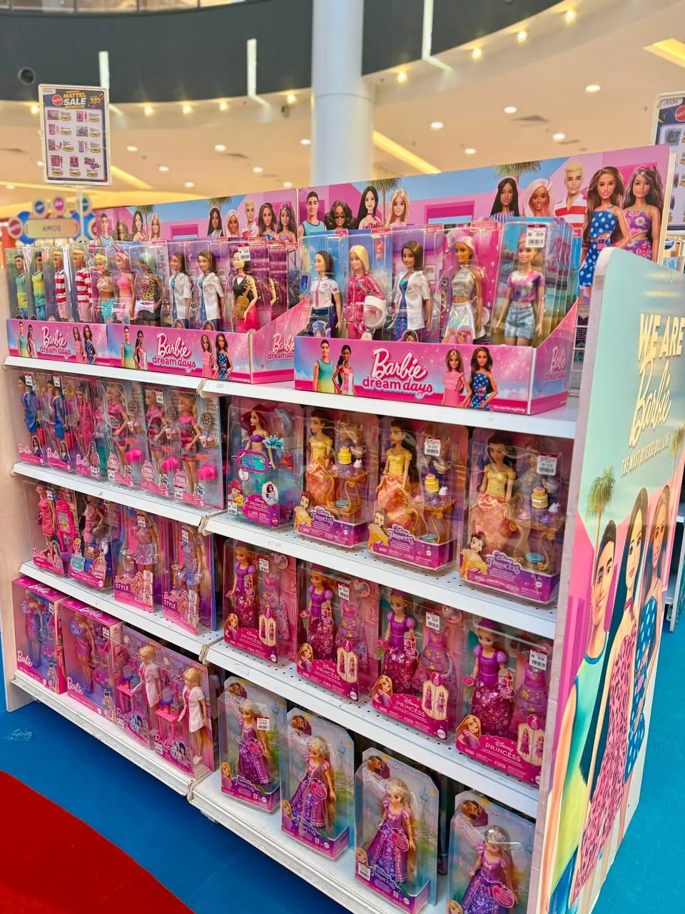 Barbie Dreamglow dolls at Mattel Playfest