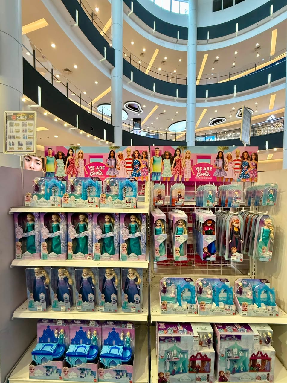 Frozen-themed Barbie dolls at Mattel Playfest
