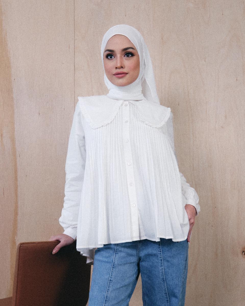Elegant dress from Poplook's new arrivals, designed for comfort and style