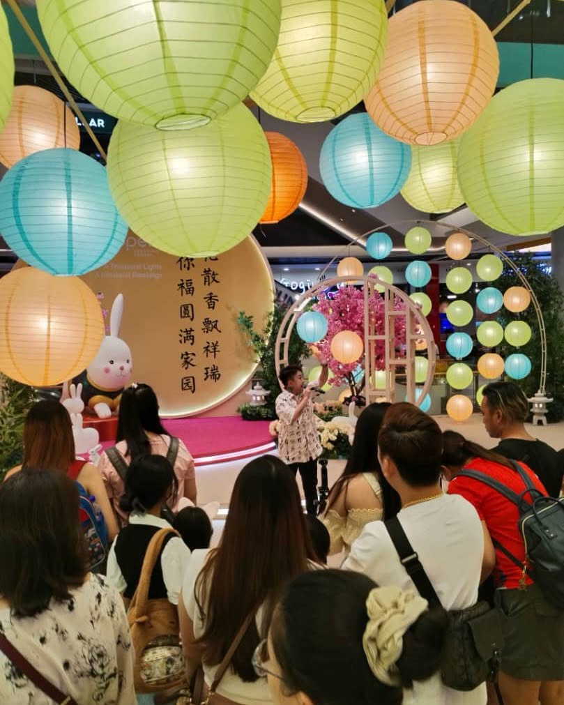 Mid-Autumn festive stage event at Toppen Shopping Centre