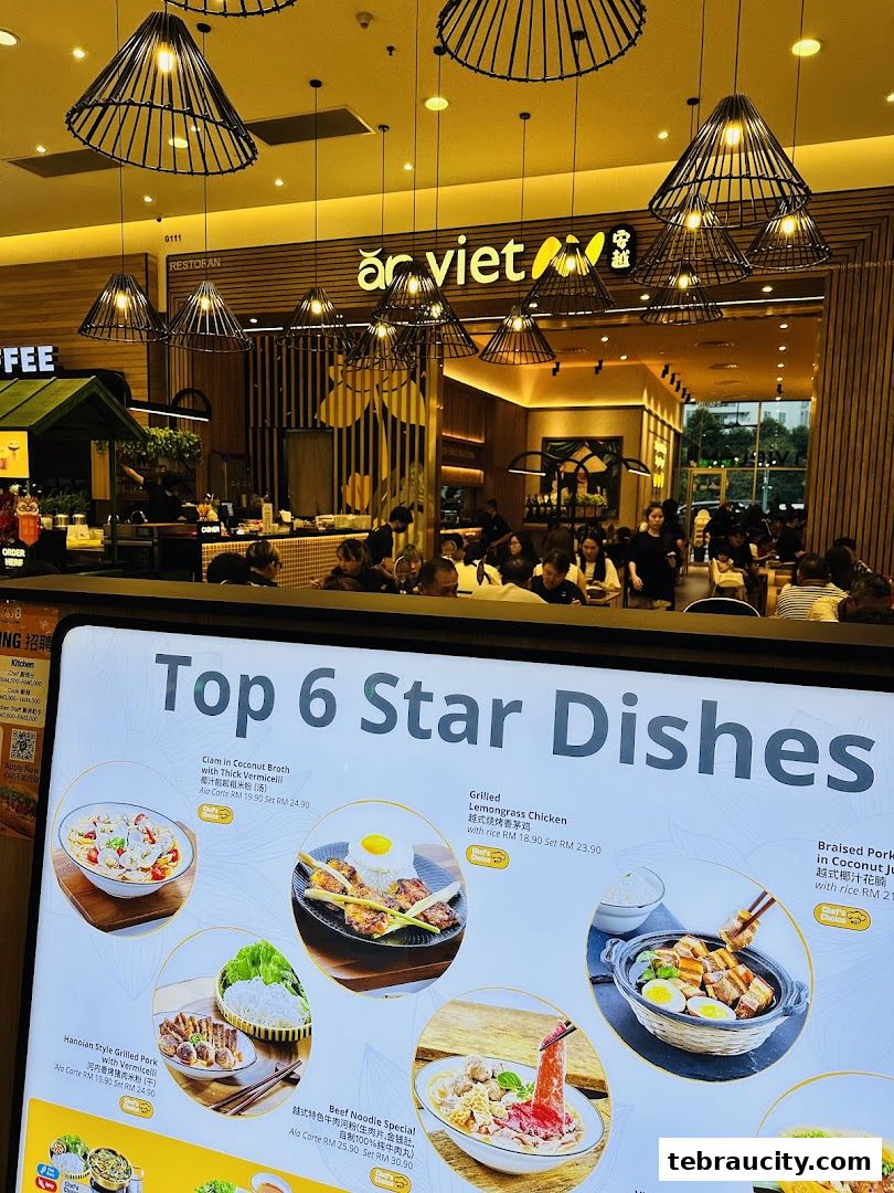 A digital menu board showcasing "Top 6 Star Dishes" at a Vietnamese restaurant.