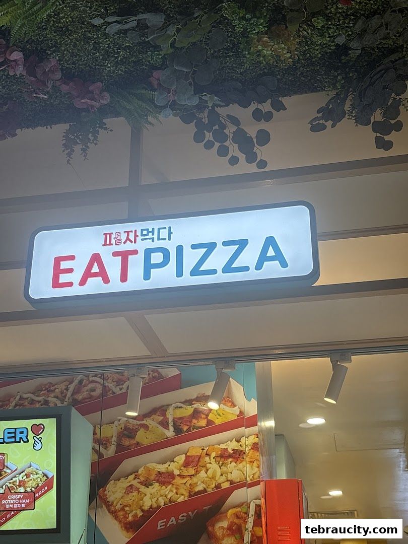 Eat Pizza  AEON Tebrau City