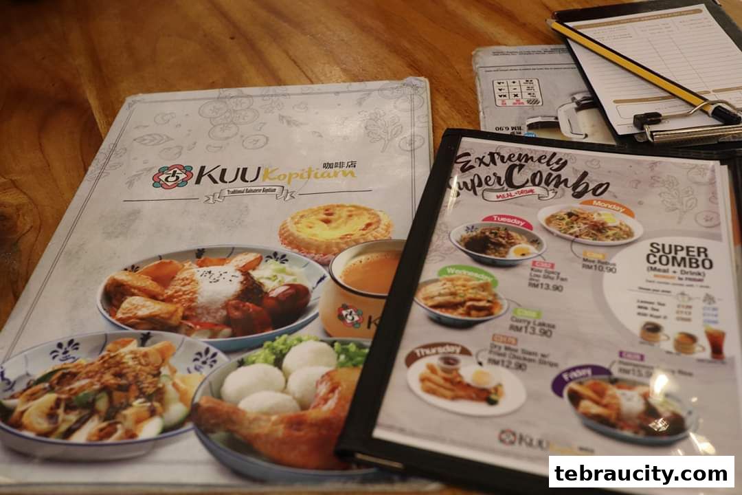 A menu from KUU Kopitiam featuring various meal combos and dishes.
