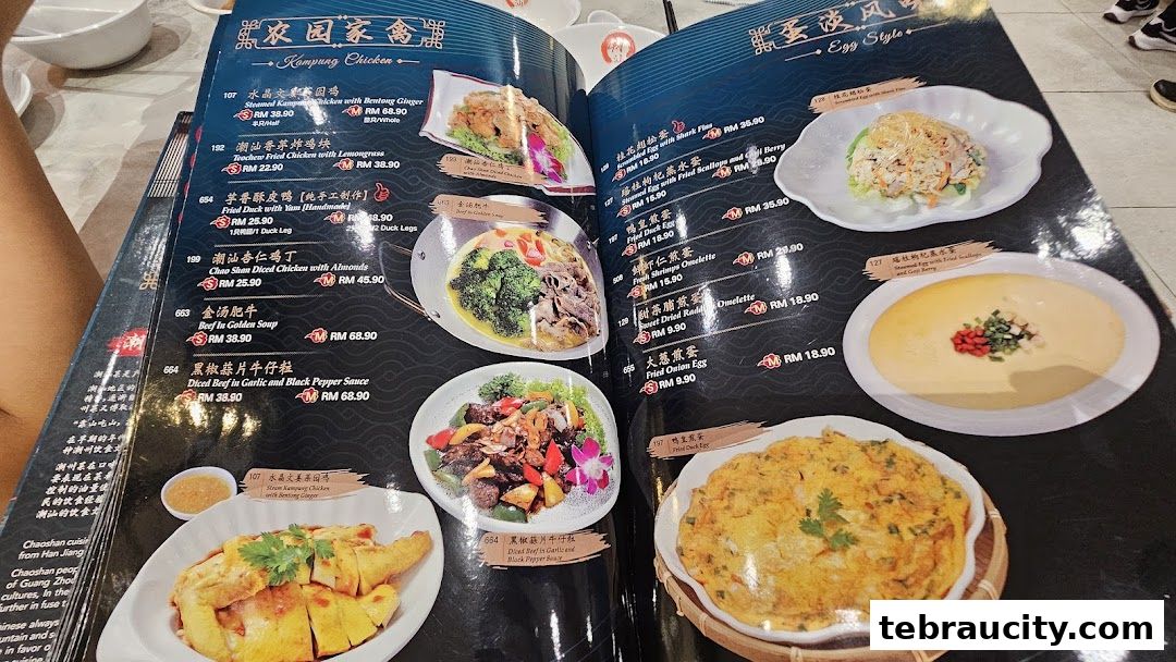 A menu from Restaurant Chao Shan Aeon Tebrau featuring various chicken and egg dishes.