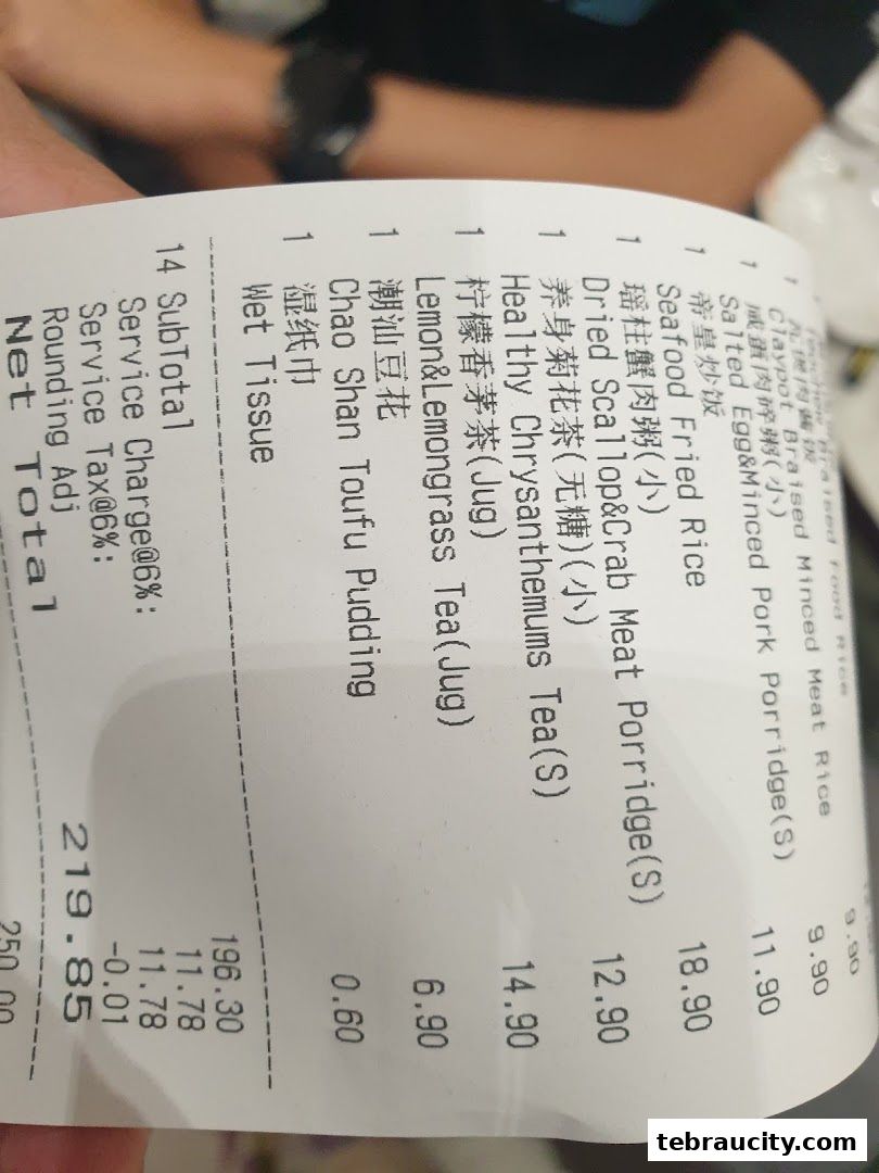 A receipt from Restaurant Chao Shan Aeon Tebrau listing various food and drink items and their prices.