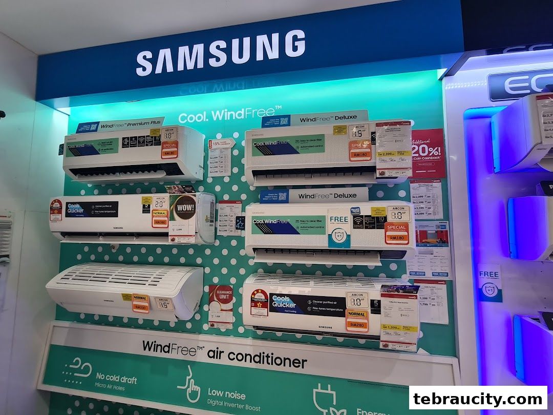 Samsung air conditioners displayed with promotional tags and features highlighted.