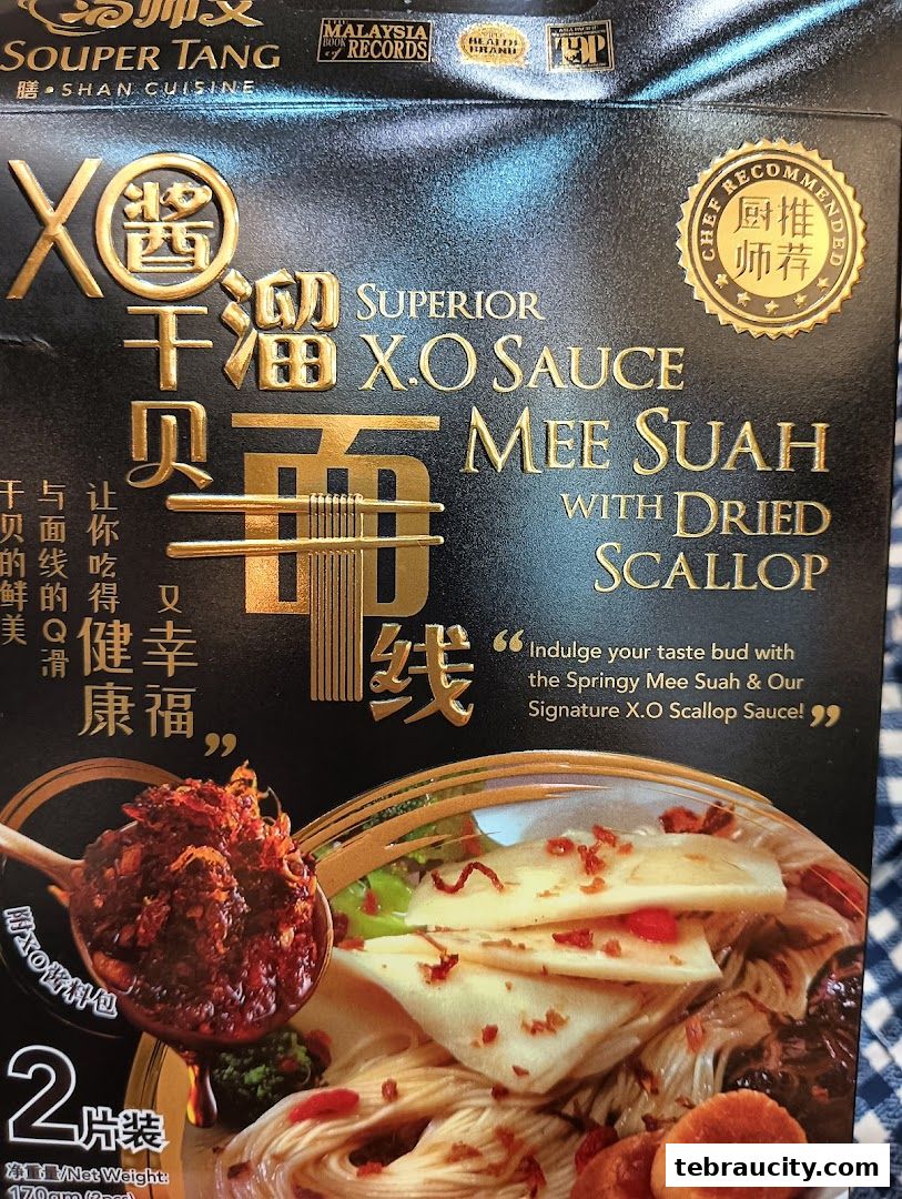 A box of Souper Tang Superior X.O Sauce Mee Suah with Dried Scallop.
