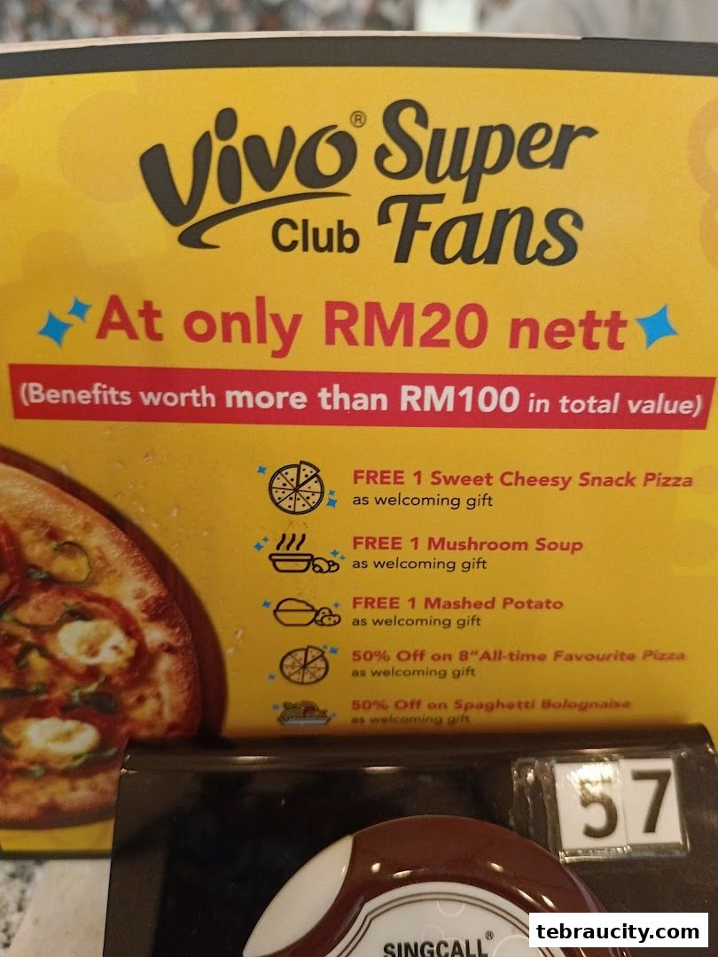 A promotional flyer for Vivo Pizza's Super Fans Club offering RM20 nett benefits.