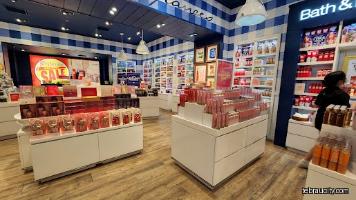 Bath & Body Works