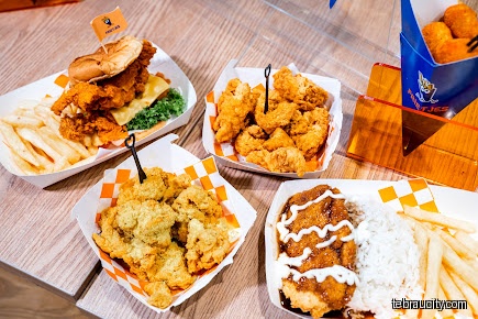 Frietjes_ Aeon Mall Tebrau City