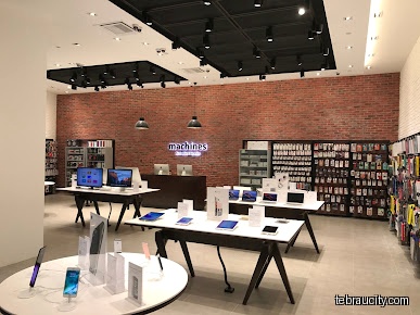 Machines AEON Tebrau City Apple Reseller Store