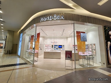 PANDORA AEON Tebrau City