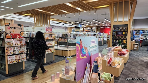 POPULAR HARRIS Bookstore - AEON Tebrau City