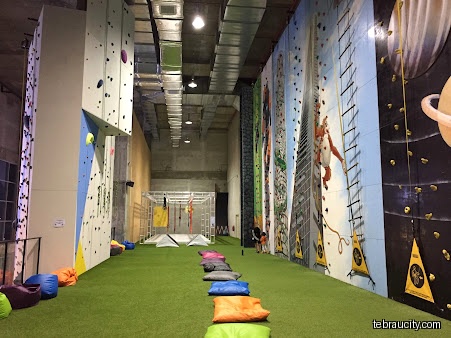 Rocky Basecamp Rock Climbing - TC