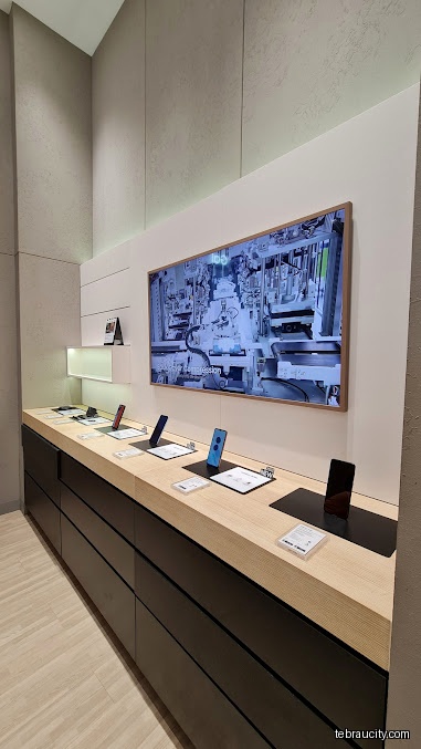 Samsung Experience Store Aeon Tebrau City