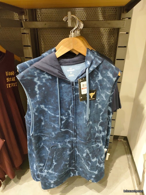 Under Armour AEON Tebrau