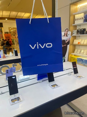 vivo Concept Store Aeon Tebrau City