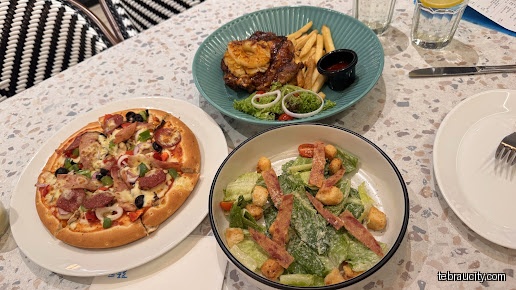 Vivo Pizza AEON Tebrau City