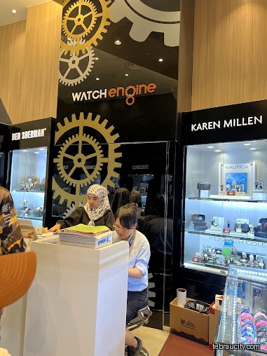 Watch Engine @ Aeon Tebrau City Shopping Centre