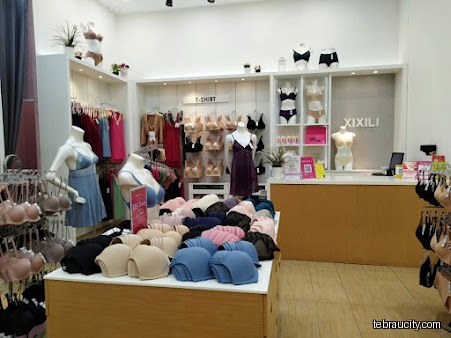 XIXILI Boutique AEON Mall Tebrau City